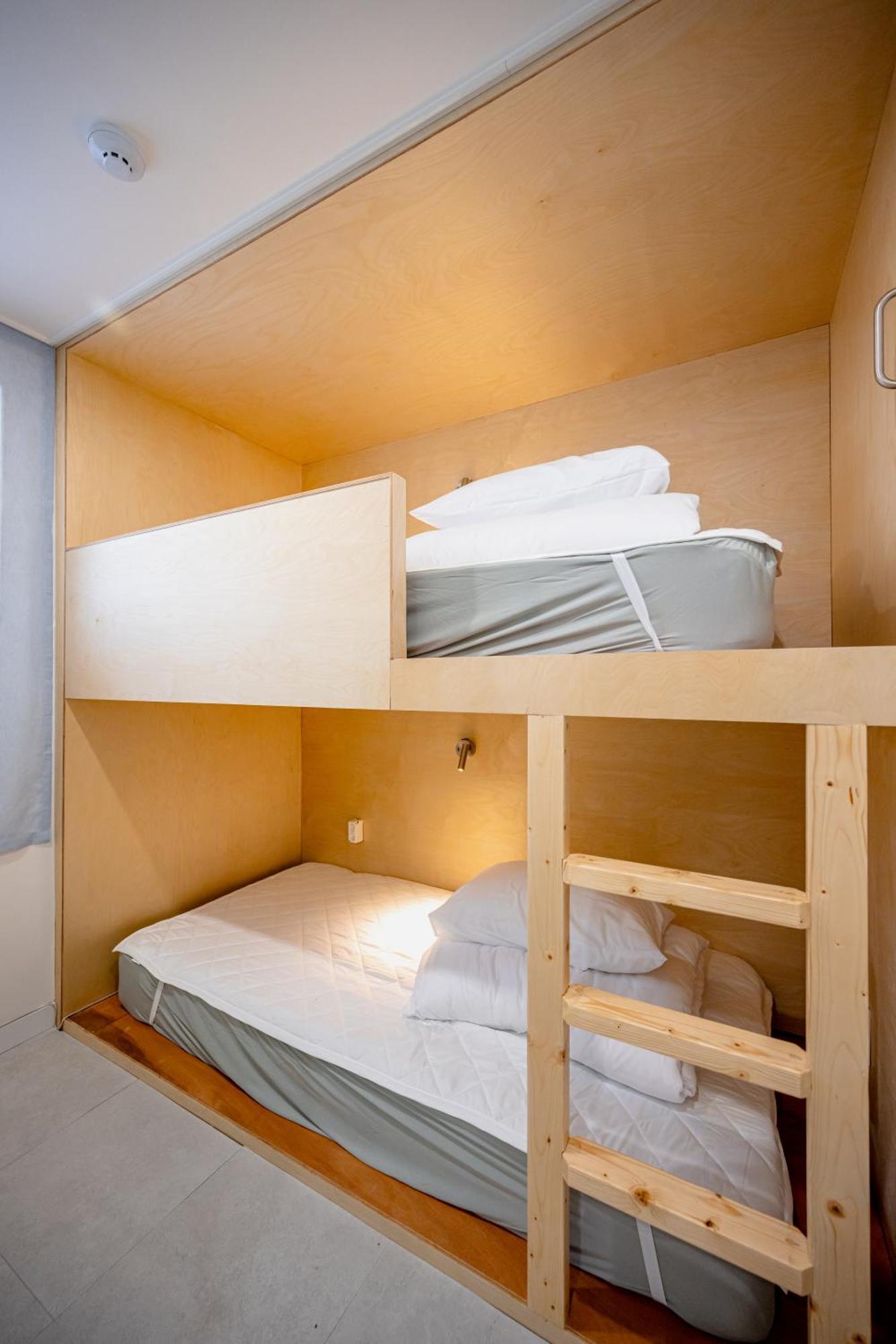 Ikseon Atelier Hostel Seoul
