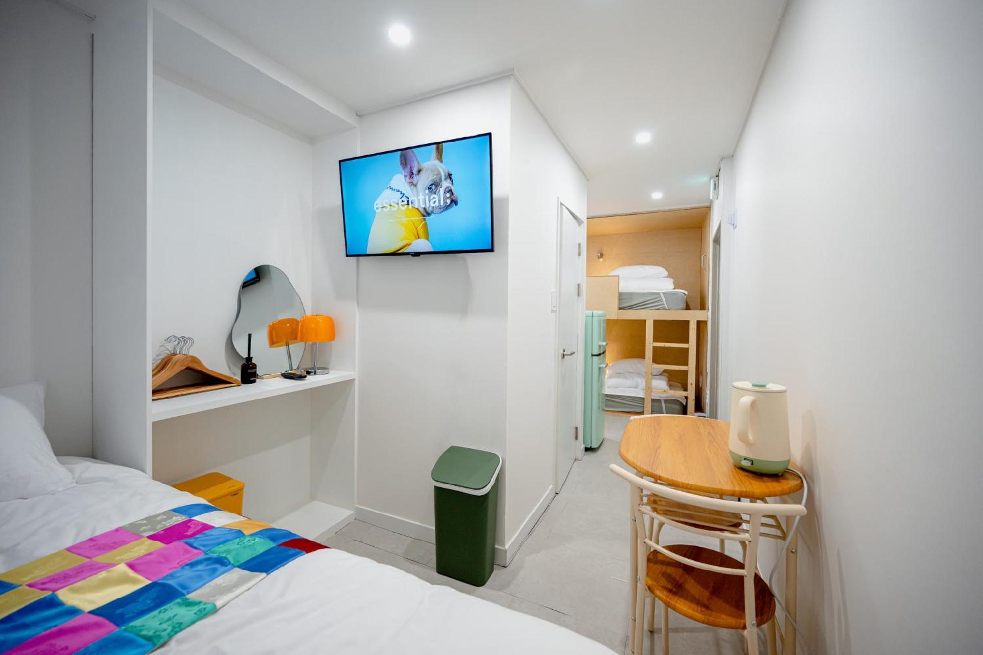 Ikseon Atelier Hostel Seoul
